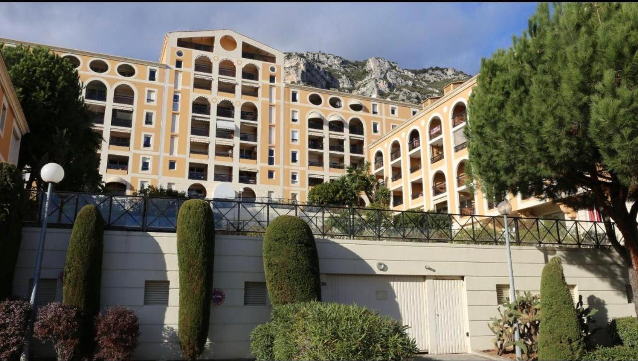 Azzurra Villa Бюсолей Екстериор снимка